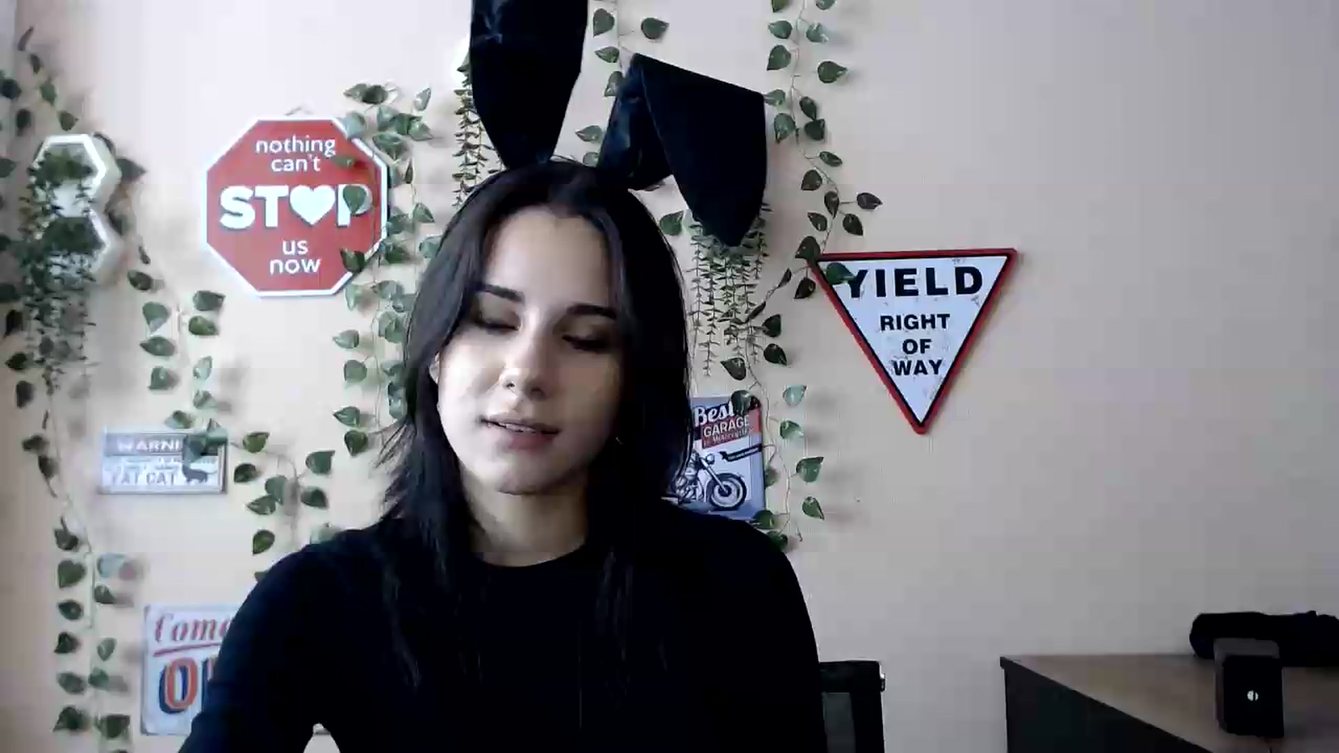 Gallery image thumbnail from Sangria_'s myfreecams stream on, 09/03/2026, 14:55 image 1 of 20