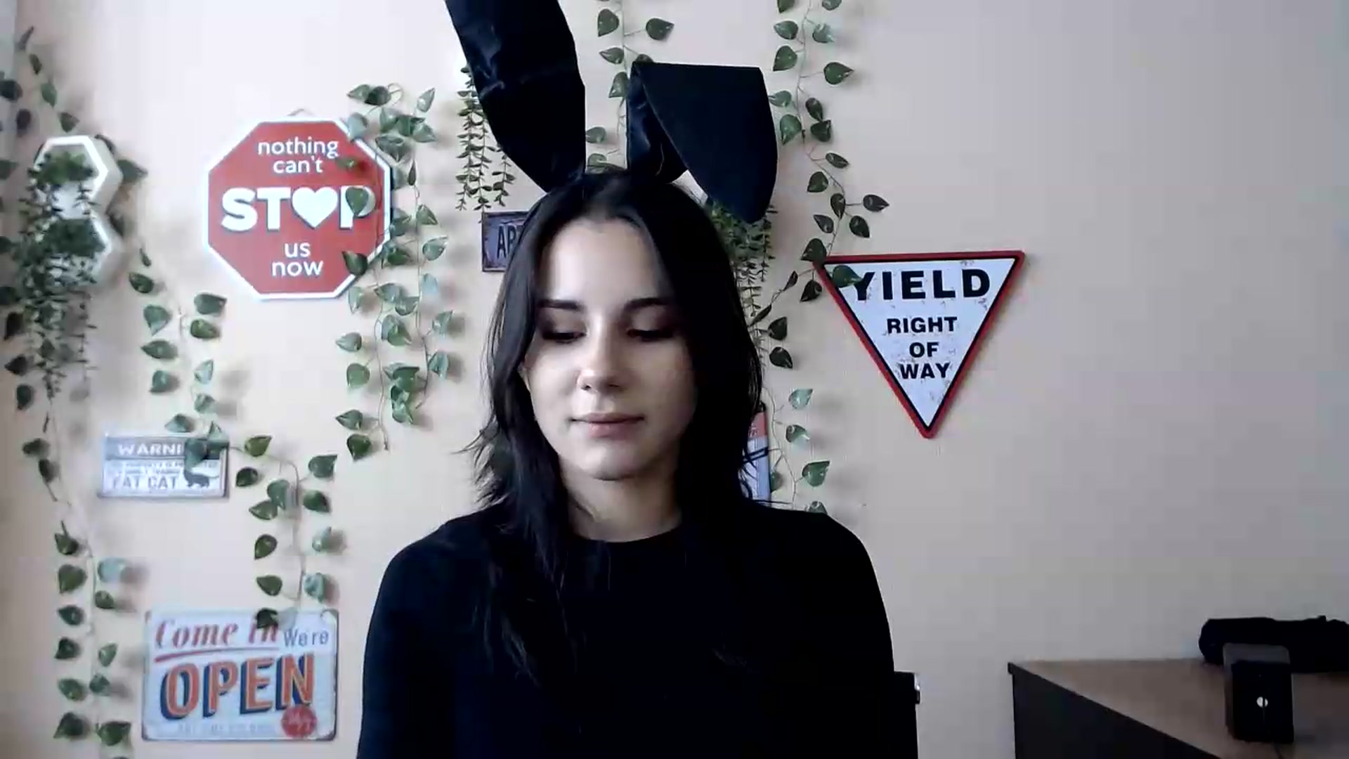 Gallery image thumbnail from Sangria_'s myfreecams stream on, 09/03/2026, 14:55 image 4 of 20