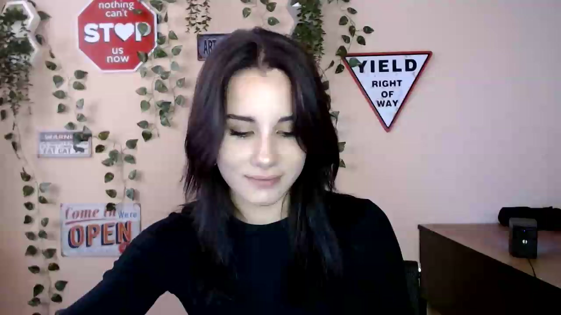 Gallery image thumbnail from Sangria_'s myfreecams stream on, 09/03/2026, 16:41 image 1 of 20