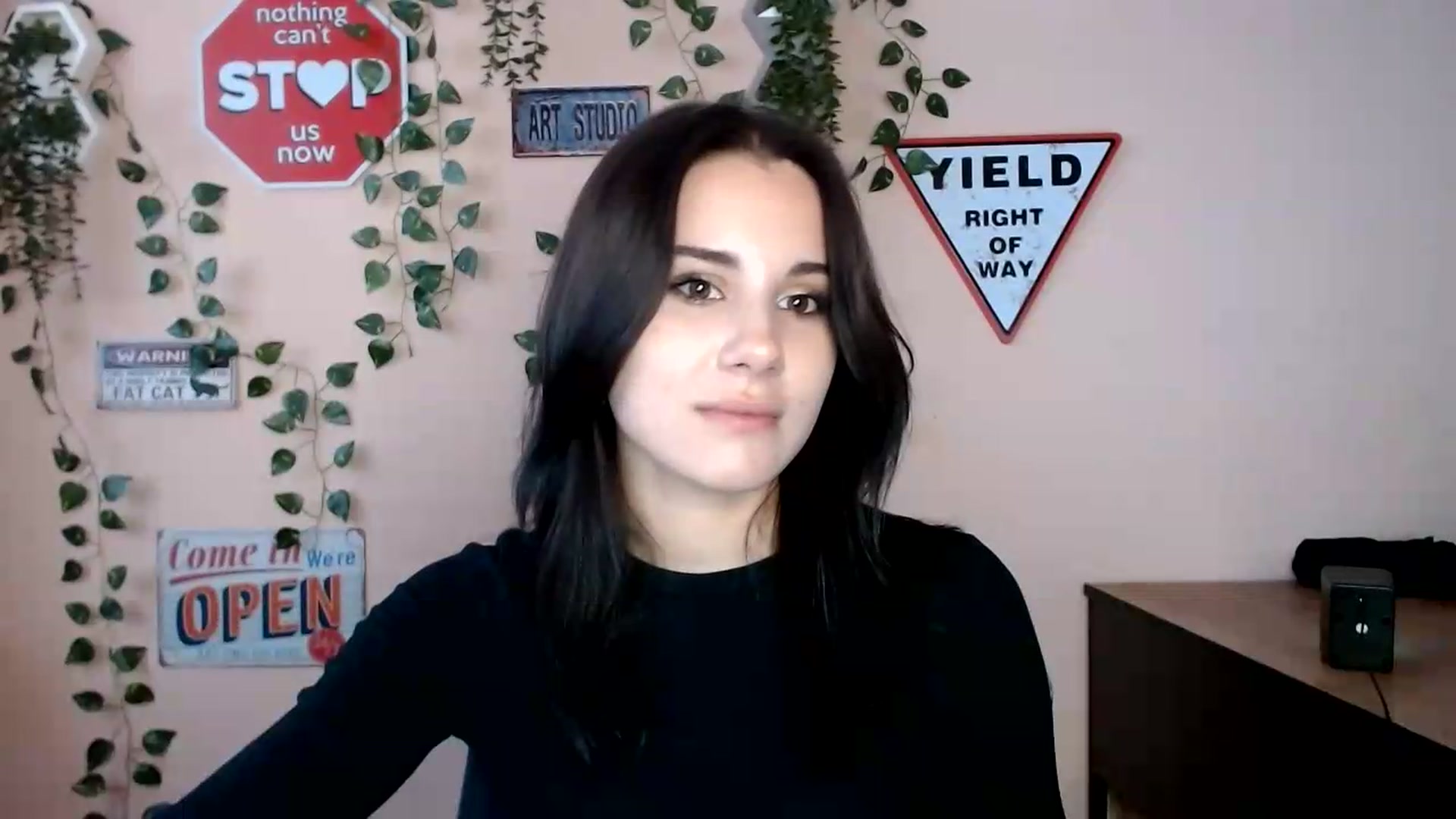 Gallery image thumbnail from Sangria_'s myfreecams stream on, 09/03/2026, 16:41 image 7 of 20