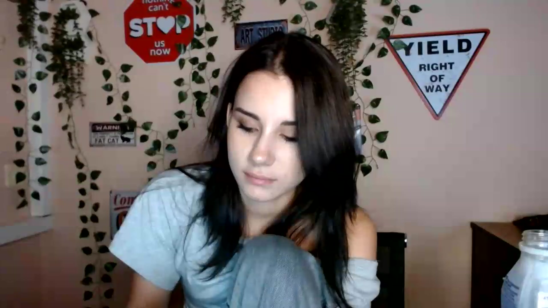 Gallery image thumbnail from Sangria_'s myfreecams stream on, 09/10/2026, 18:03 image 2 of 20