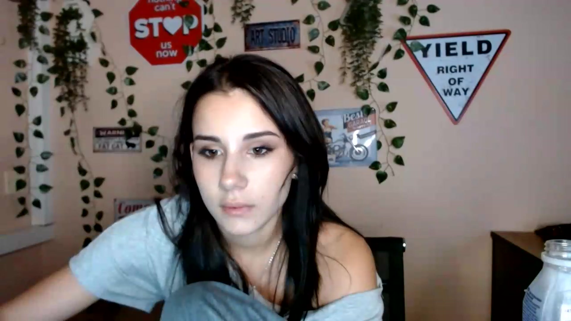 Gallery image thumbnail from Sangria_'s myfreecams stream on, 09/10/2026, 18:03 image 11 of 20