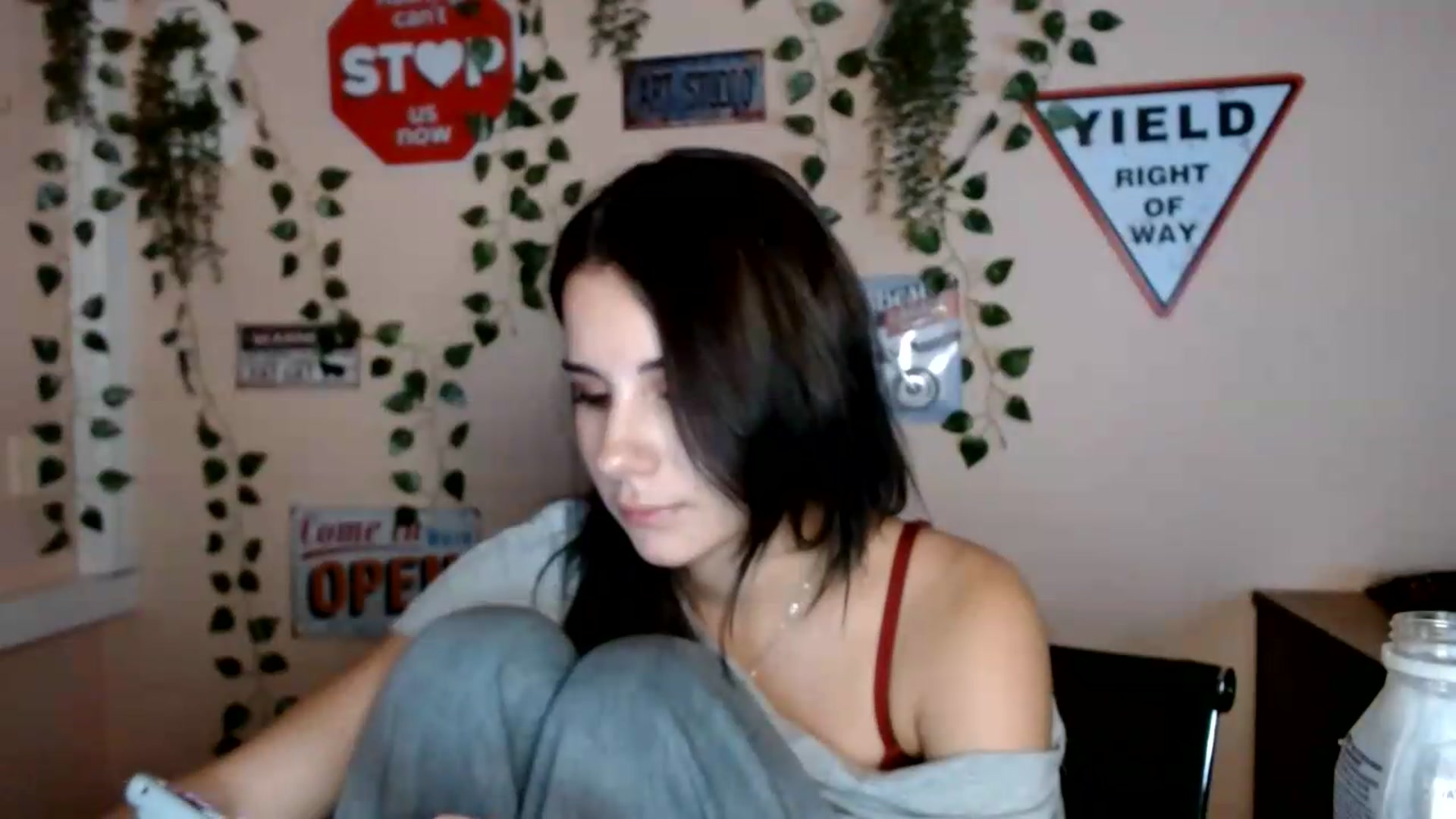 Gallery image thumbnail from Sangria_'s myfreecams stream on, 09/10/2026, 18:03 image 18 of 20