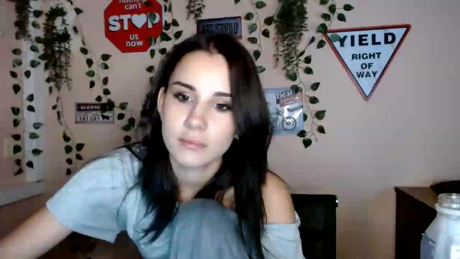 Gallery image thumbnail from Sangria_'s myfreecams stream on, 09/10/2026, 18:03 image 1 of 20
