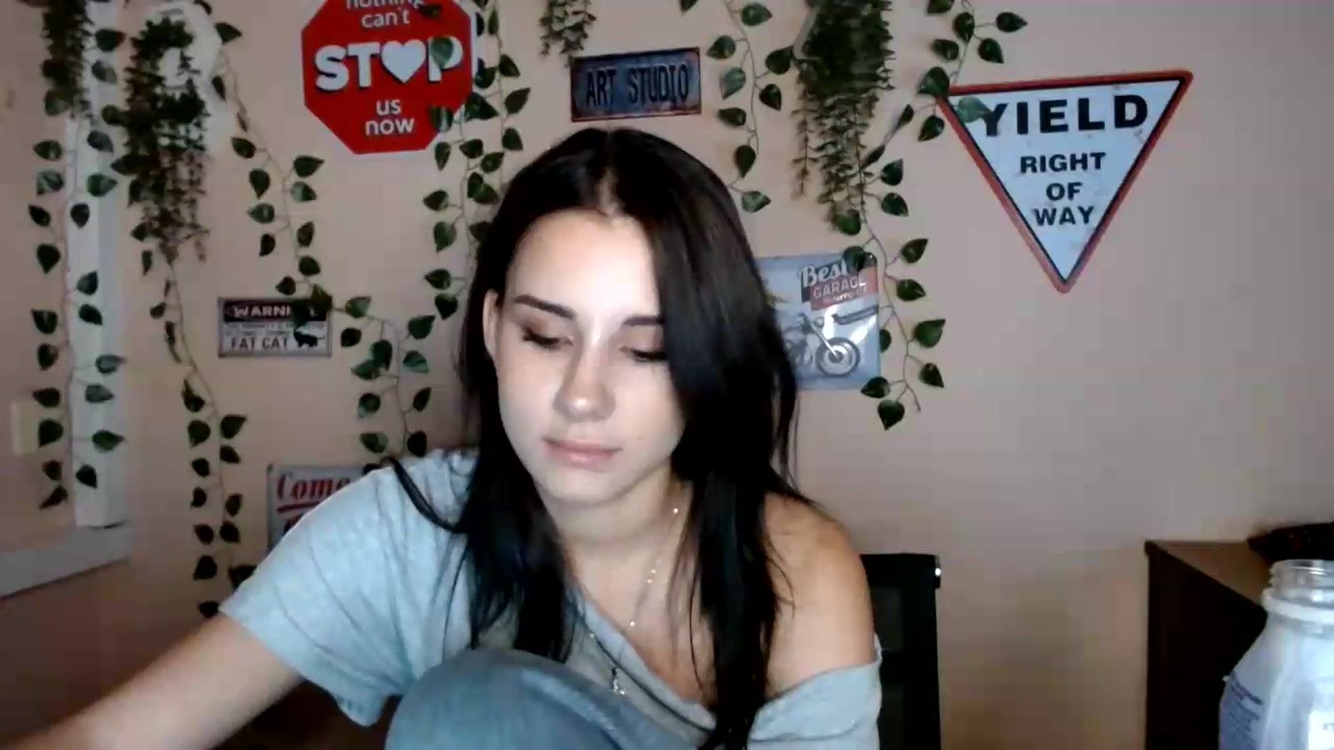 Gallery image thumbnail from Sangria_'s myfreecams stream on, 09/10/2026, 18:03 image 10 of 20