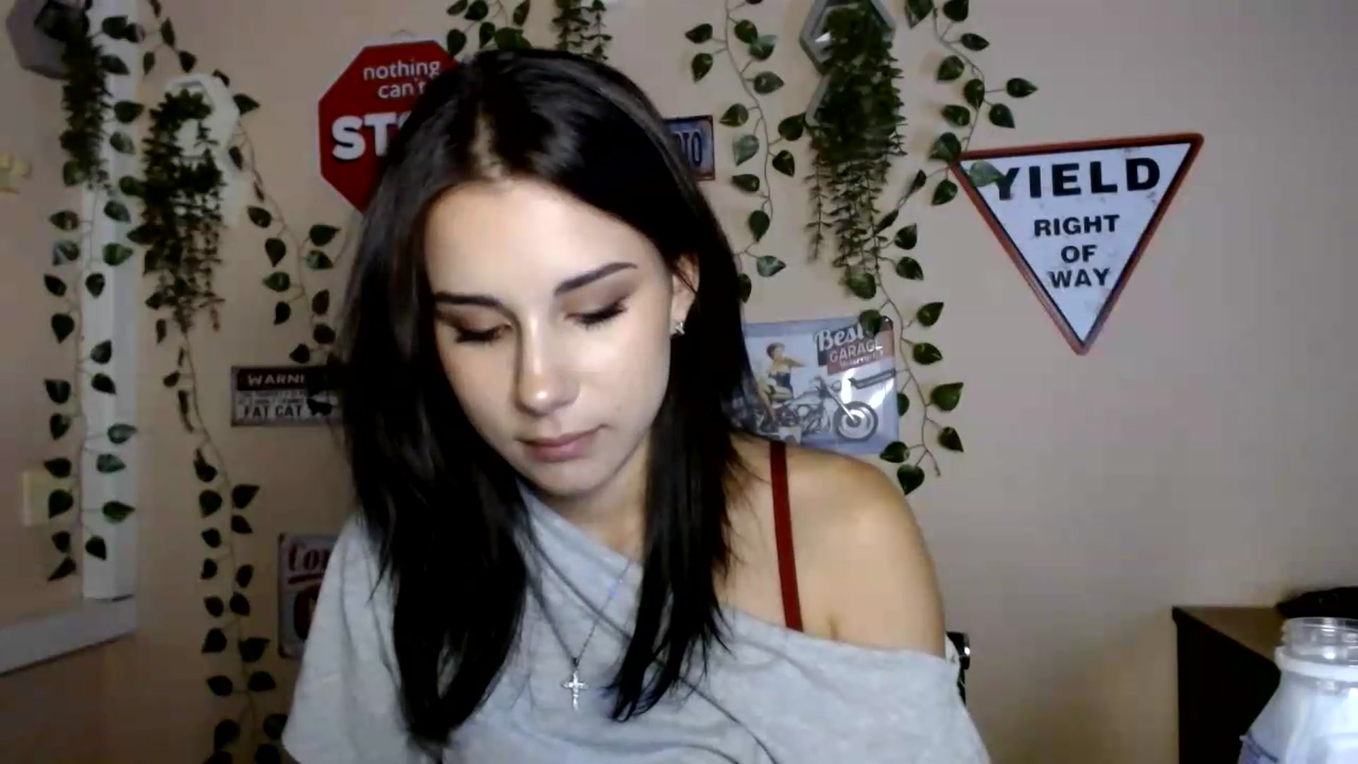 Gallery image thumbnail from Sangria_'s myfreecams stream on, 09/10/2026, 18:03 image 20 of 20
