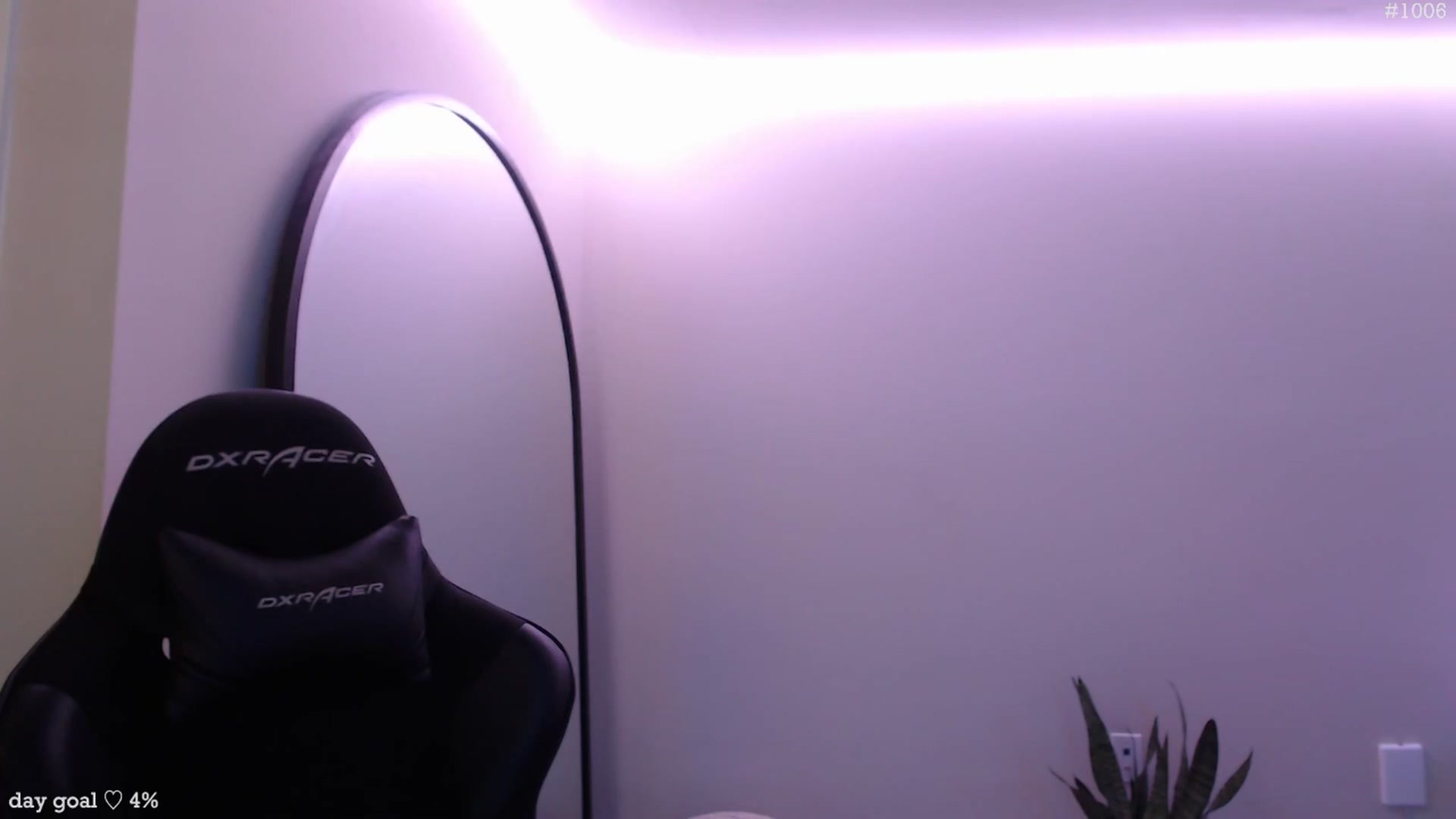 Gallery image thumbnail from SantaMarie's myfreecams stream on, 12/19/2025, 01:38 image 4 of 20
