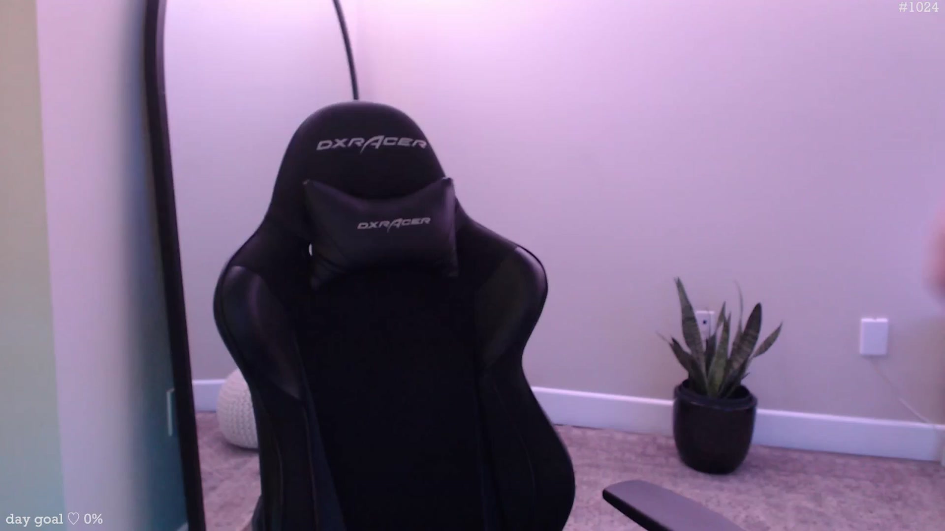 Gallery image thumbnail from SantaMarie's myfreecams stream on, 12/19/2025, 01:38 image 1 of 20