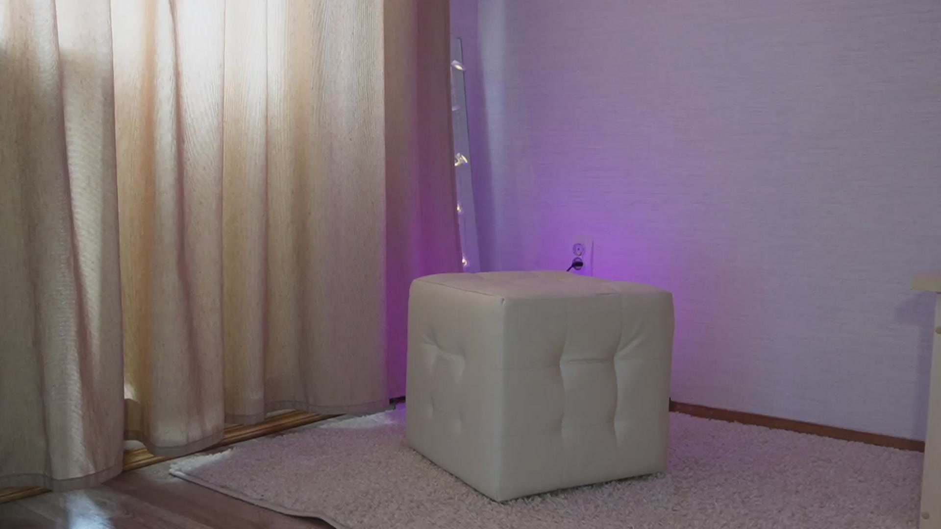 Gallery image thumbnail from Santa_bb's myfreecams stream on, 04/30/2023, 12:37 image 1 of 20