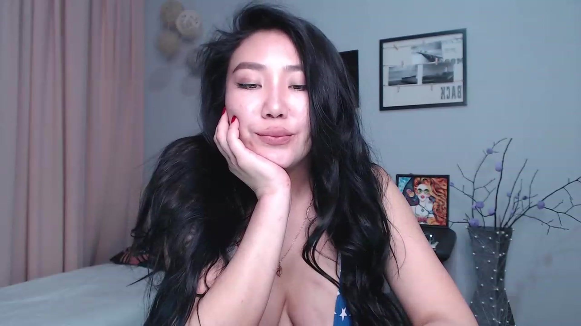 Gallery image thumbnail from SaoriYing's myfreecams stream on, 11/26/2022, 17:25 image 19 of 20