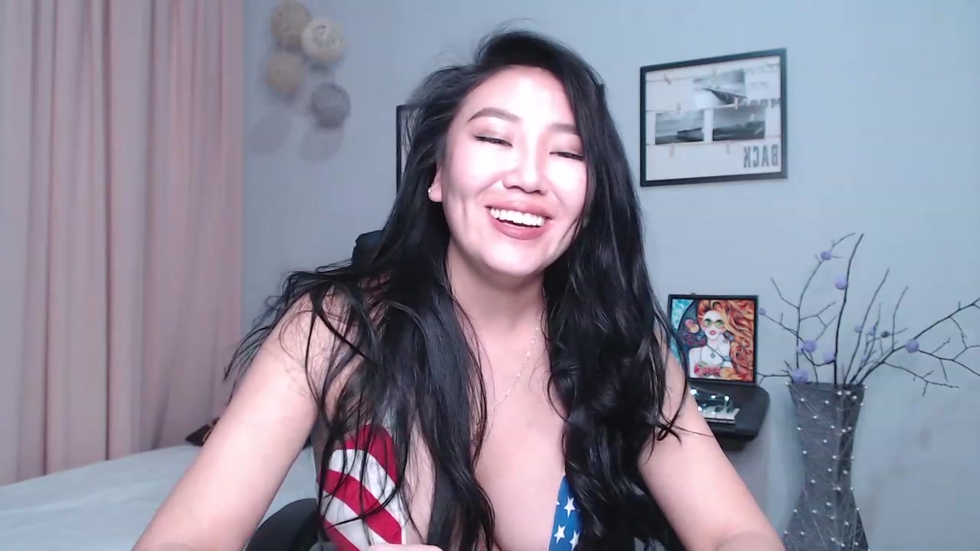 Gallery image thumbnail from SaoriYing's myfreecams stream on, 11/26/2022, 17:25 image 20 of 20