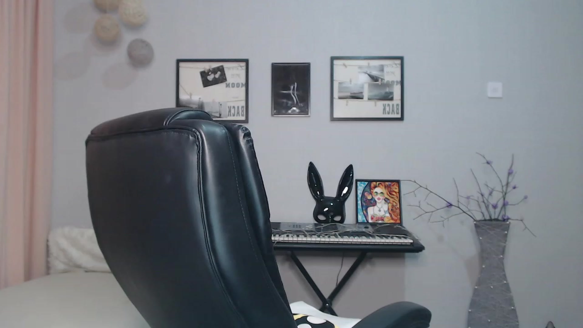 Gallery image thumbnail from SaoriYing's myfreecams stream on, 01/30/2023, 13:22 image 4 of 20