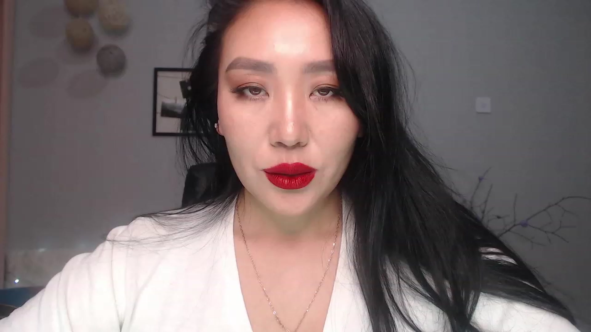 Gallery image thumbnail from SaoriYing's myfreecams stream on, 02/25/2023, 12:40 image 9 of 20