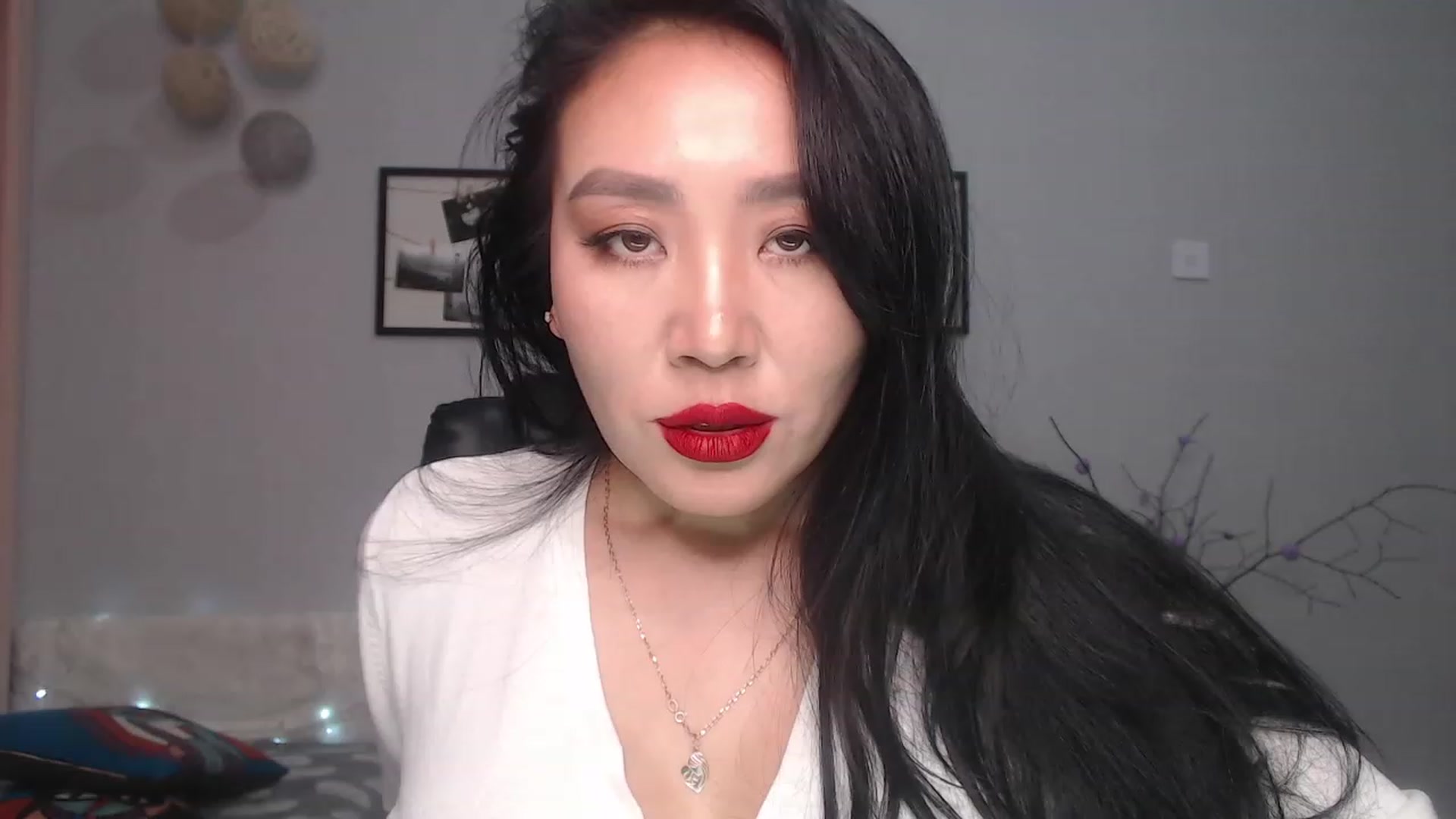 Gallery image thumbnail from SaoriYing's myfreecams stream on, 02/25/2023, 12:40 image 13 of 20