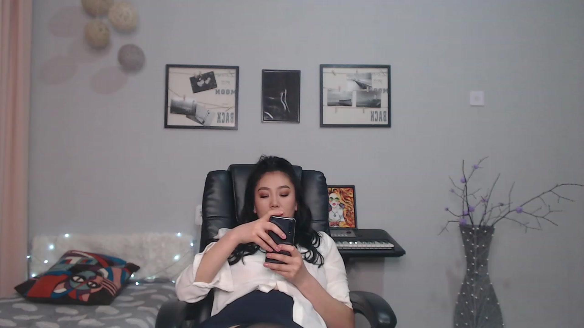 Gallery image thumbnail from SaoriYing's myfreecams stream on, 03/08/2023, 13:50 image 8 of 20