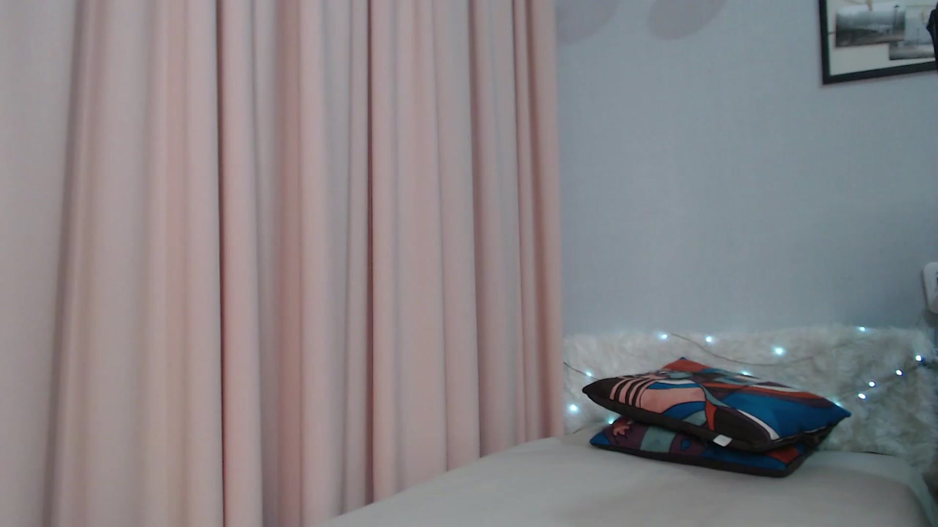 Gallery image thumbnail from SaoriYing's myfreecams stream on, 04/17/2023, 12:08 image 1 of 20