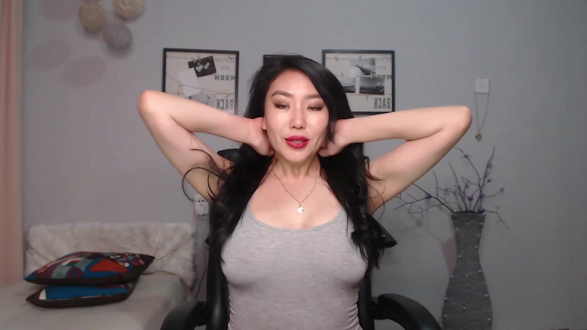 Gallery image thumbnail from SaoriYing's myfreecams stream on, 05/01/2023, 12:31 image 11 of 20