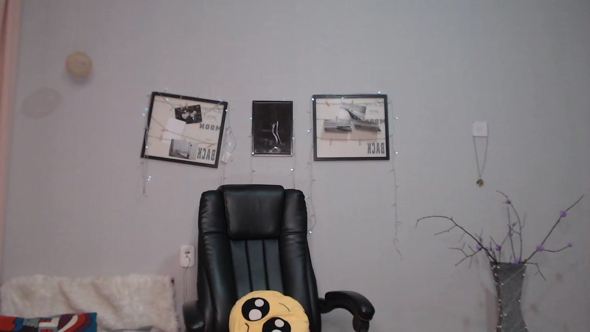 Gallery image thumbnail from SaoriYing's myfreecams stream on, 07/03/2023, 11:59 image 14 of 20