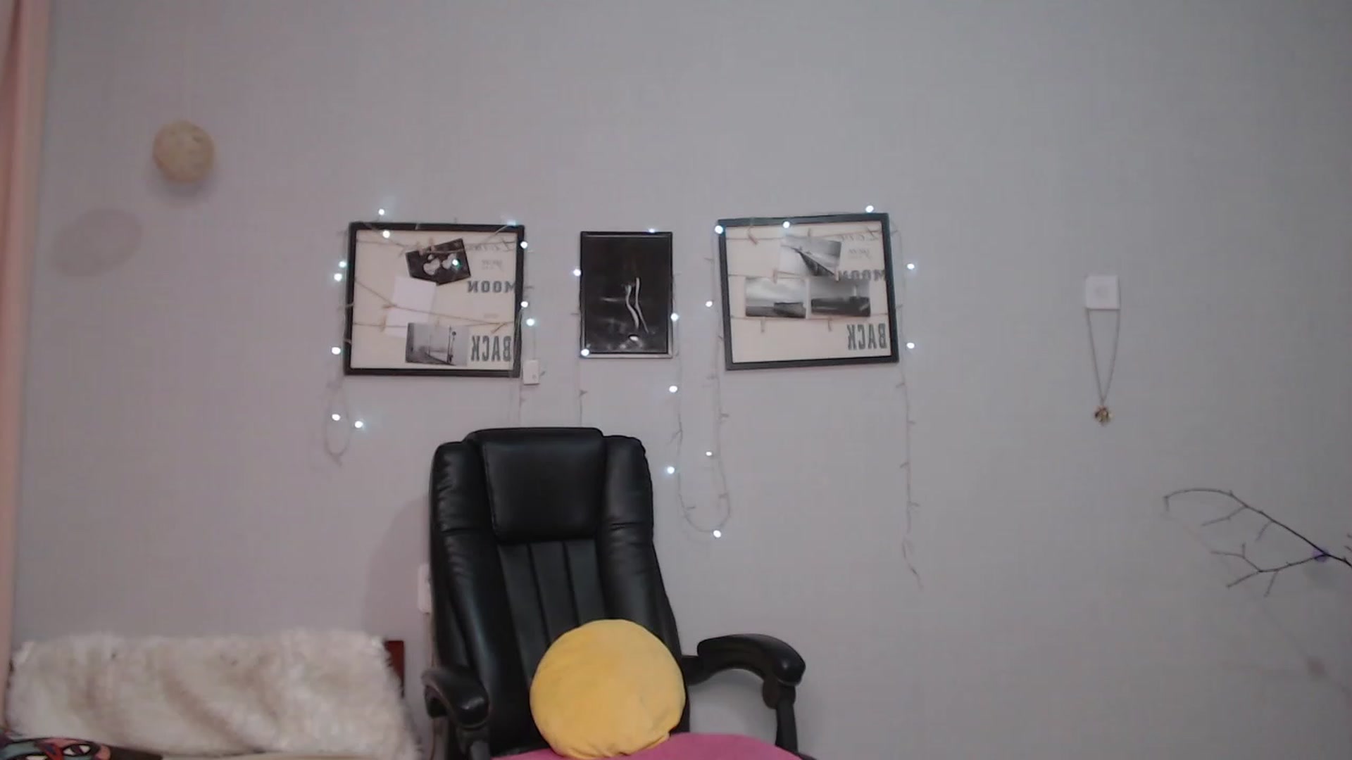 Gallery image thumbnail from SaoriYing's myfreecams stream on, 07/11/2023, 12:37 image 7 of 20