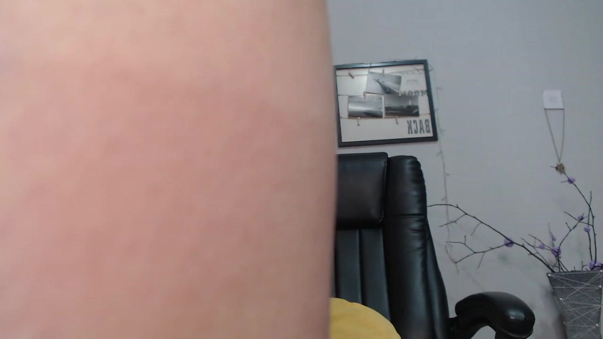 Gallery image thumbnail from SaoriYing's myfreecams stream on, 07/17/2023, 11:35 image 8 of 20