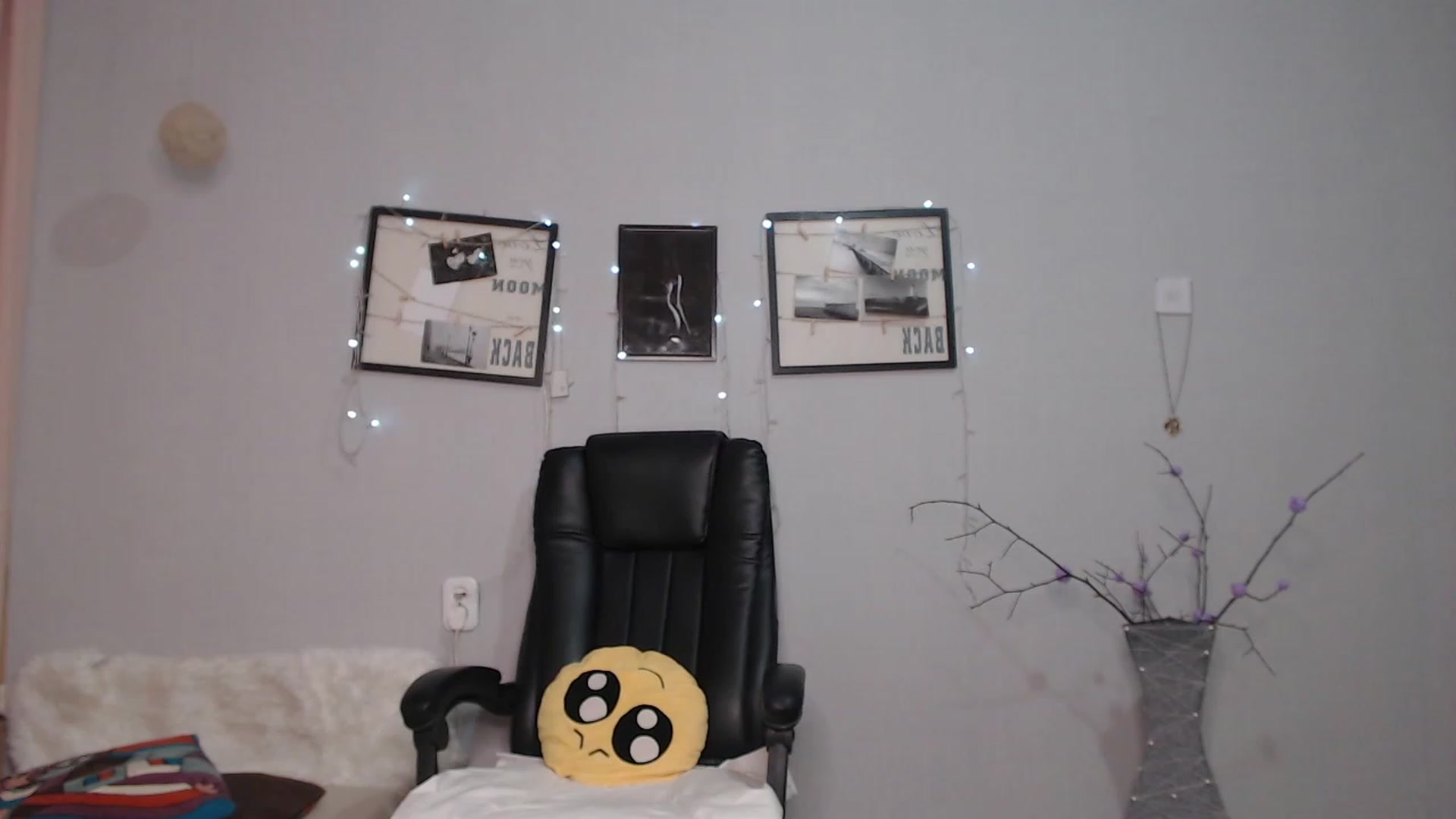 Gallery image thumbnail from SaoriYing's myfreecams stream on, 07/24/2023, 12:37 image 10 of 20