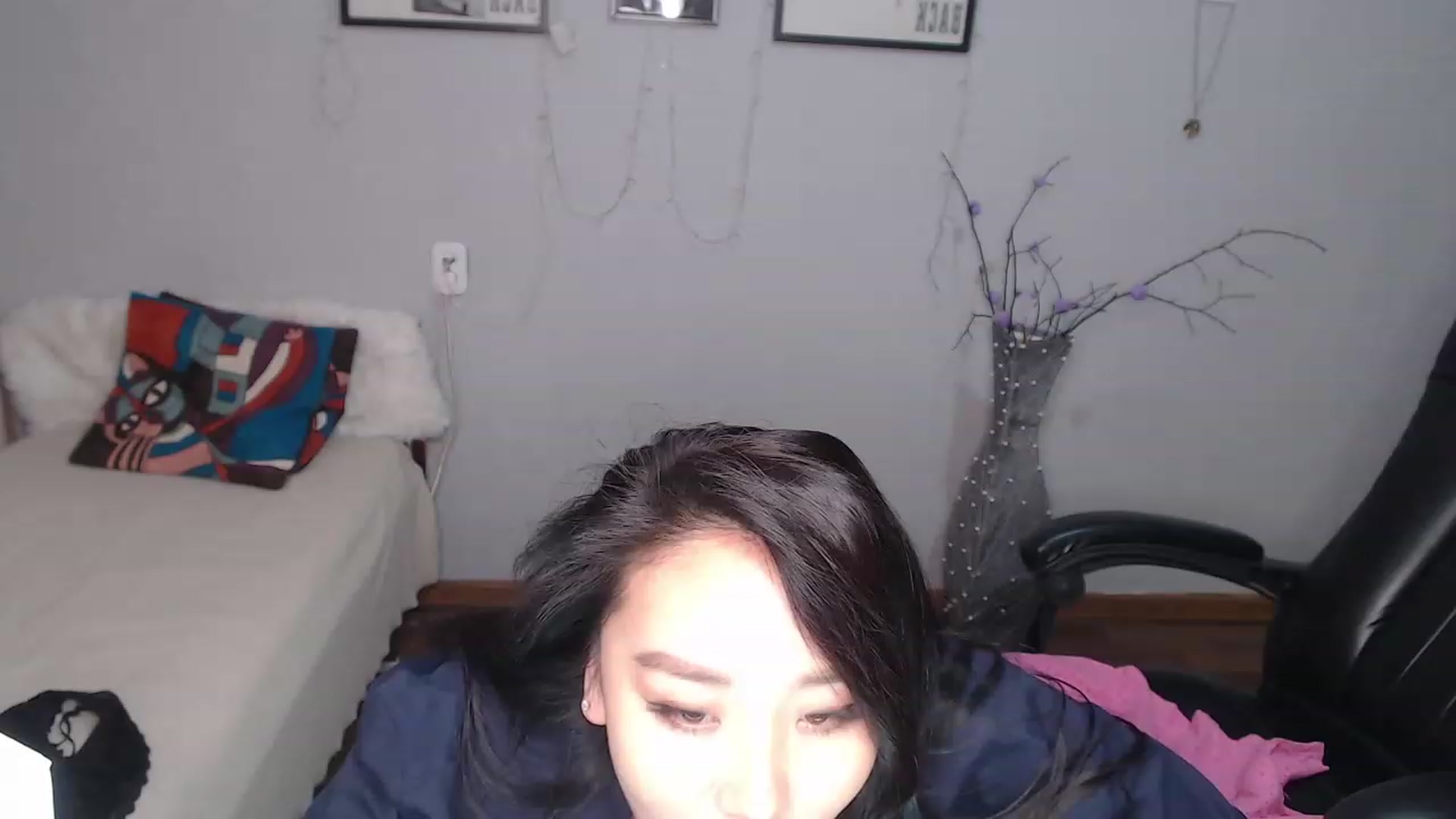 Gallery image thumbnail from SaoriYing's myfreecams stream on, 09/23/2023, 13:09 image 8 of 20