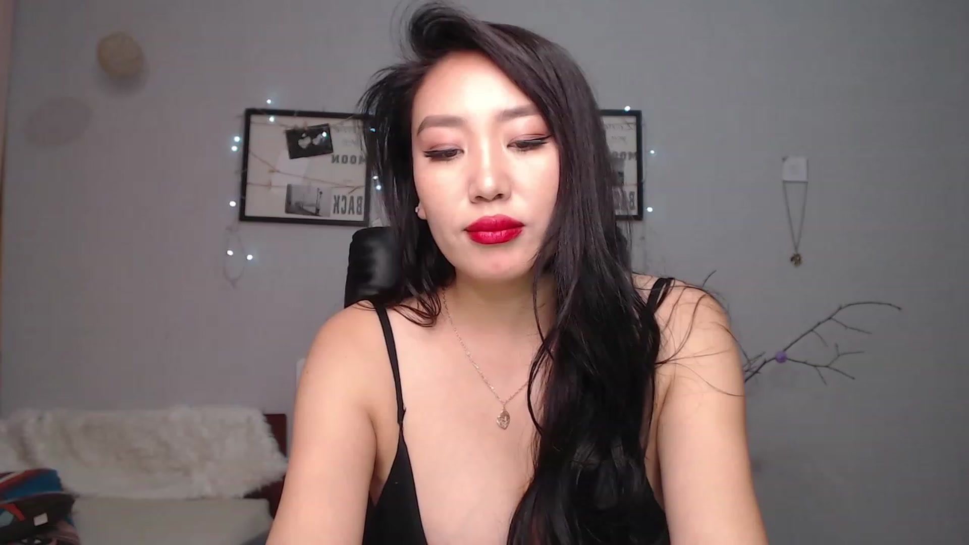 Gallery image thumbnail from SaoriYing's myfreecams stream on, 09/24/2023, 11:52 image 20 of 20
