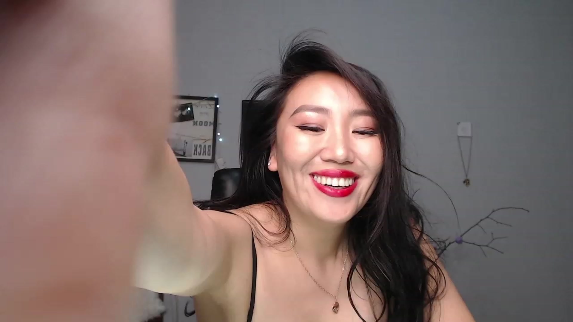 Gallery image thumbnail from SaoriYing's myfreecams stream on, 09/24/2023, 12:52 image 19 of 20