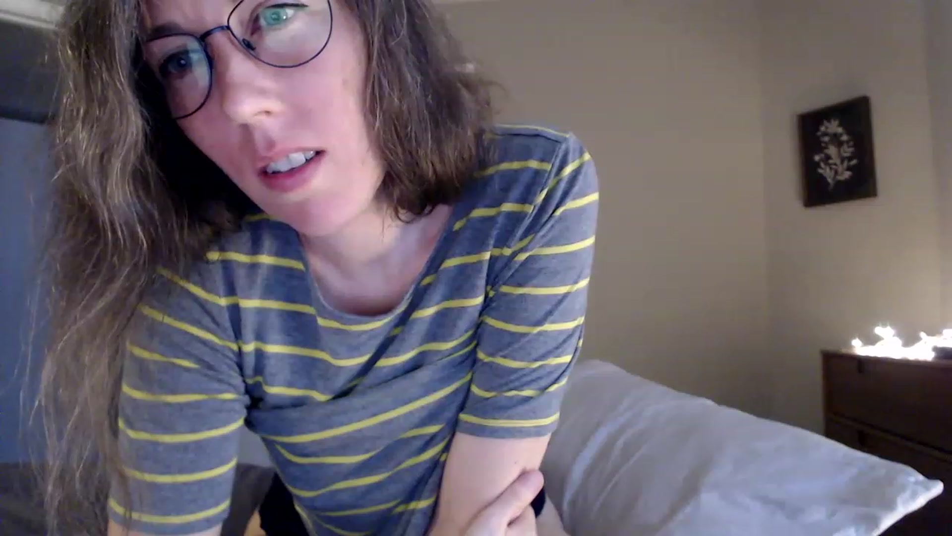 Gallery image thumbnail from Sapphire's myfreecams stream on, 05/07/2023, 24:12 image 18 of 20