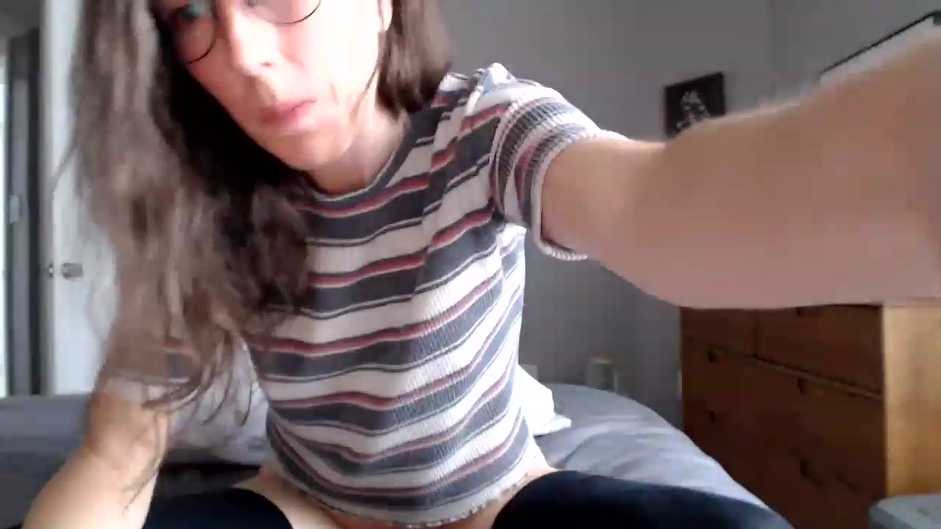 Gallery image thumbnail from Sapphire's myfreecams stream on, 05/13/2023, 20:49 image 12 of 20