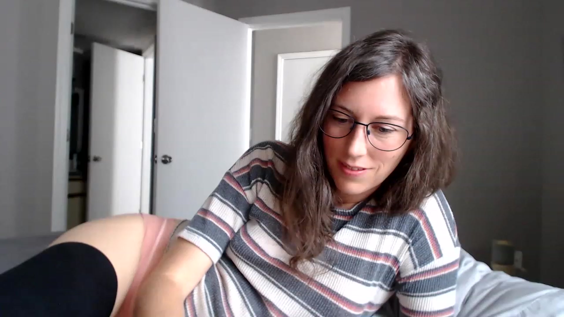 Gallery image thumbnail from Sapphire's myfreecams stream on, 05/13/2023, 20:49 image 5 of 20
