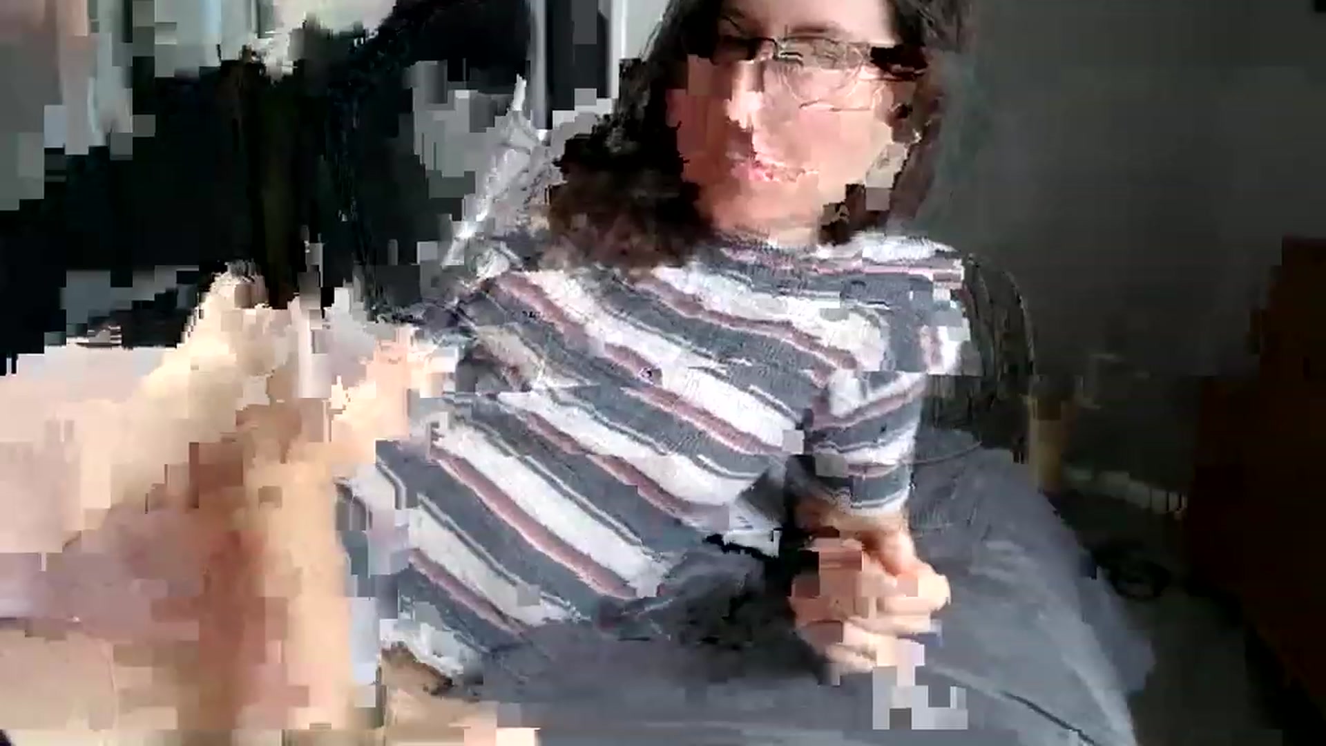 Gallery image thumbnail from Sapphire's myfreecams stream on, 05/13/2023, 20:49 image 10 of 20