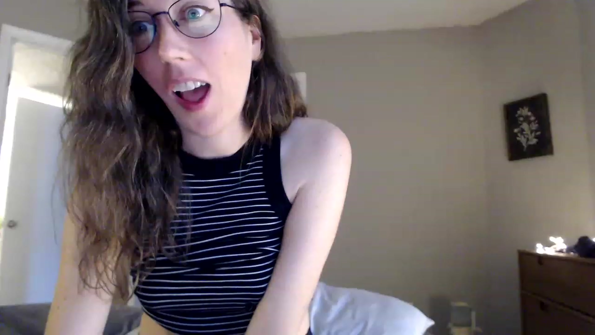 Gallery image thumbnail from Sapphire's myfreecams stream on, 05/16/2023, 14:48 image 15 of 20
