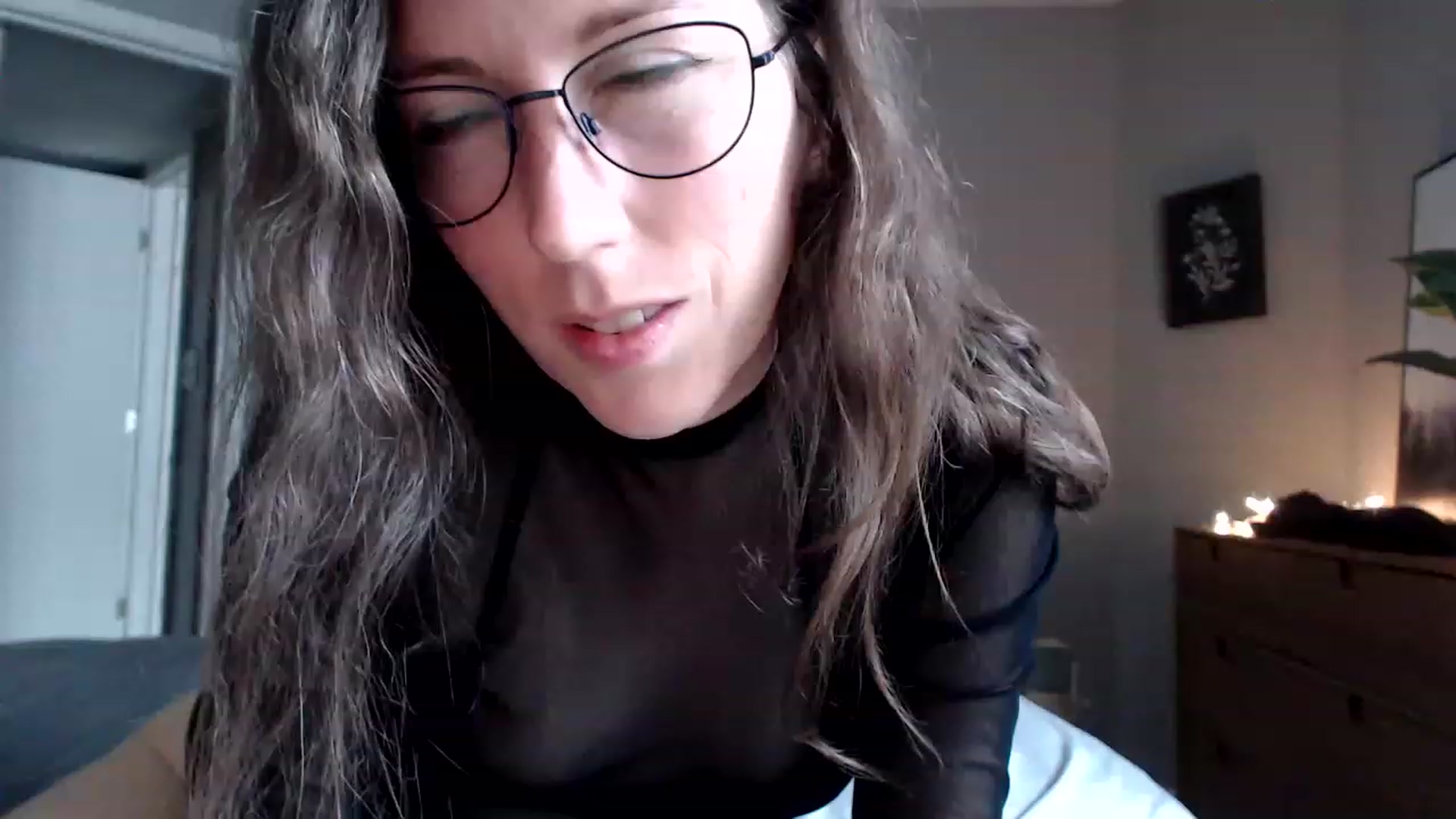Gallery image thumbnail from Sapphire's myfreecams stream on, 05/21/2023, 24:29 image 11 of 20