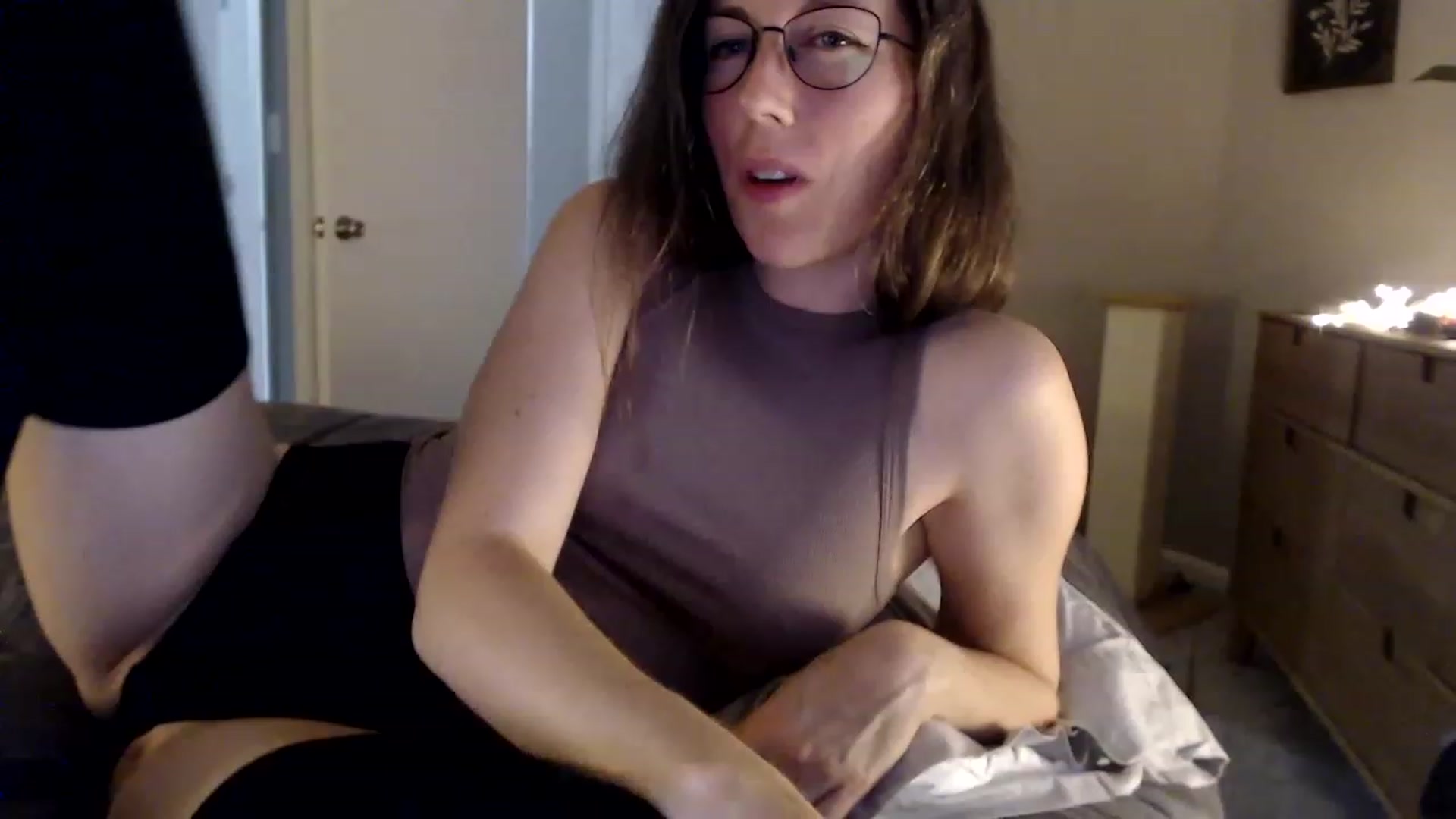 Gallery image thumbnail from Sapphire's myfreecams stream on, 05/23/2023, 01:04 image 1 of 20