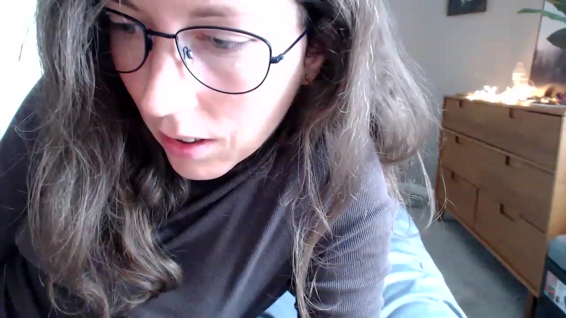 Gallery image thumbnail from Sapphire's myfreecams stream on, 06/24/2023, 21:04 image 8 of 20