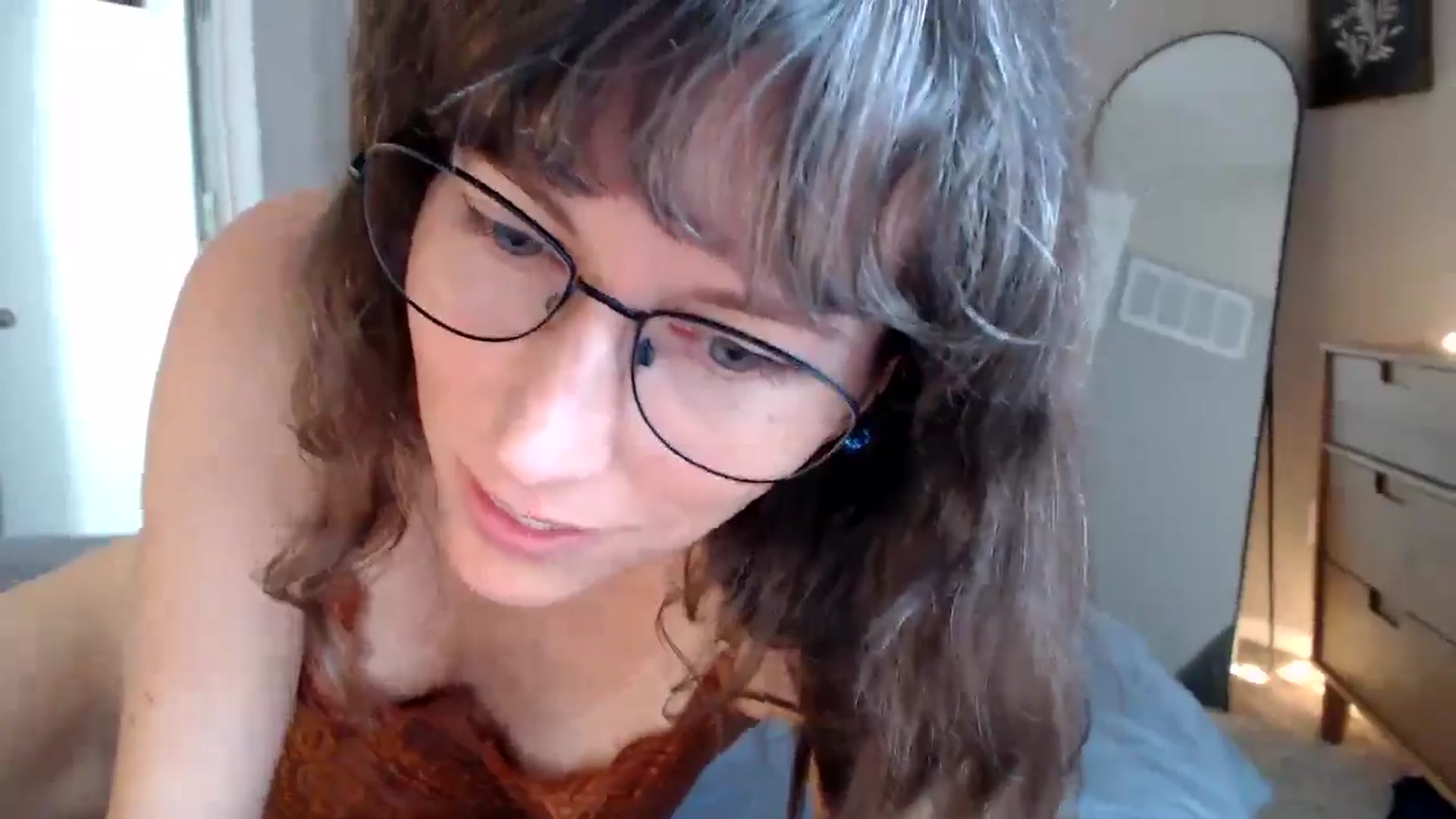 Gallery image thumbnail from Sapphire's myfreecams stream on, 09/14/2024, 21:58 image 10 of 20