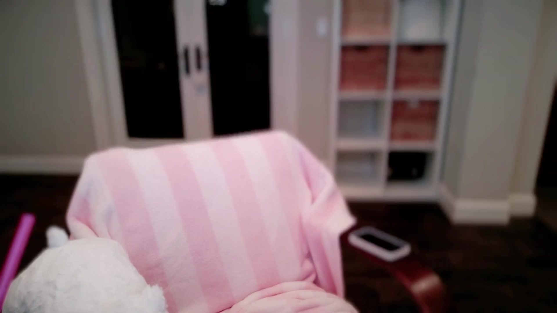 Gallery image thumbnail from Sapphire_Swan's myfreecams stream on, 09/22/2025, 02:38 image 7 of 20