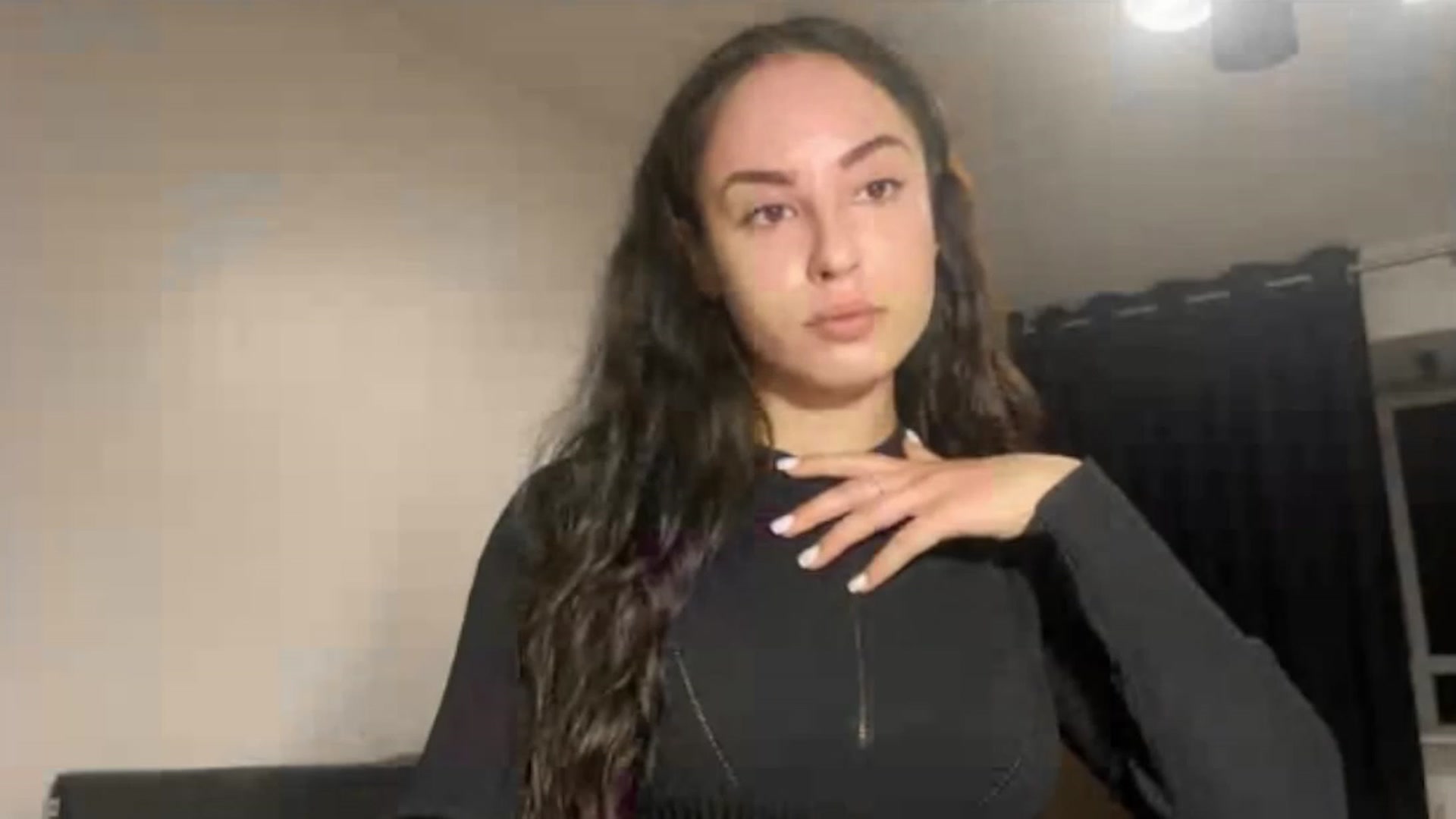 Gallery image thumbnail from Sapphireeee's myfreecams stream on, 07/25/2023, 19:48 image 19 of 20