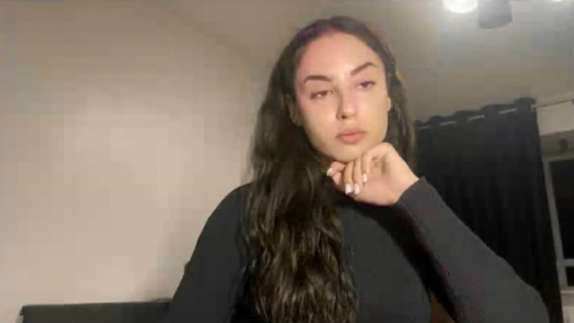 Gallery image thumbnail from Sapphireeee's myfreecams stream on, 07/25/2023, 19:48 image 17 of 20