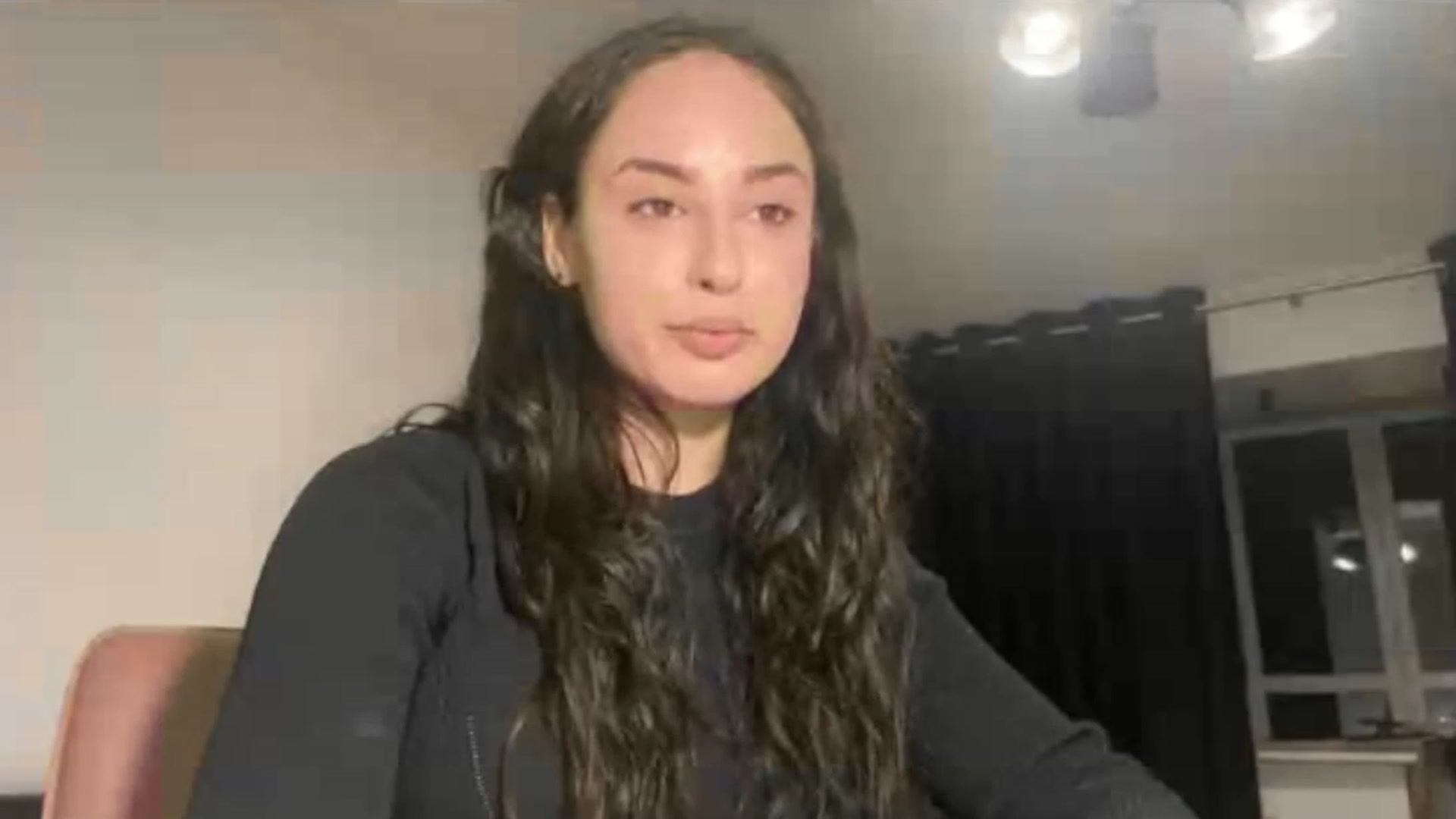 Gallery image thumbnail from Sapphireeee's myfreecams stream on, 07/25/2023, 20:57 image 15 of 20