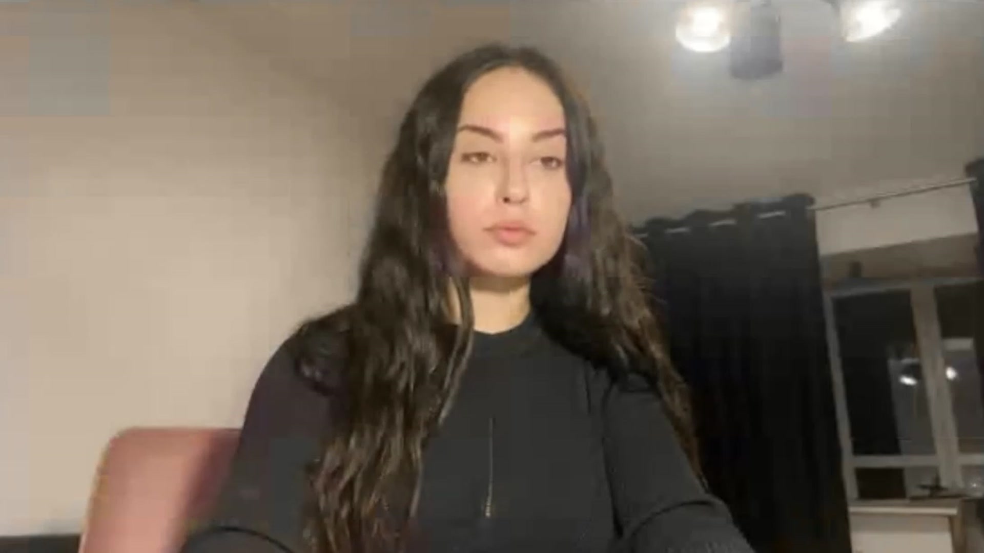 Gallery image thumbnail from Sapphireeee's myfreecams stream on, 07/25/2023, 20:57 image 8 of 20
