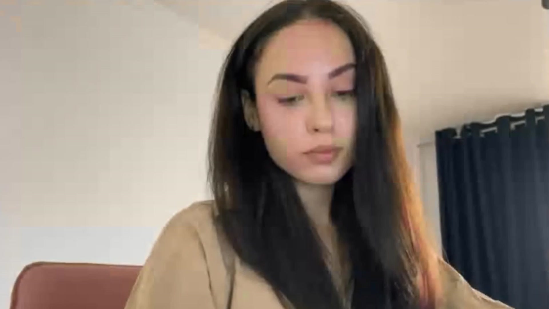 Gallery image thumbnail from Sapphireeee's myfreecams stream on, 07/30/2023, 17:23 image 5 of 20