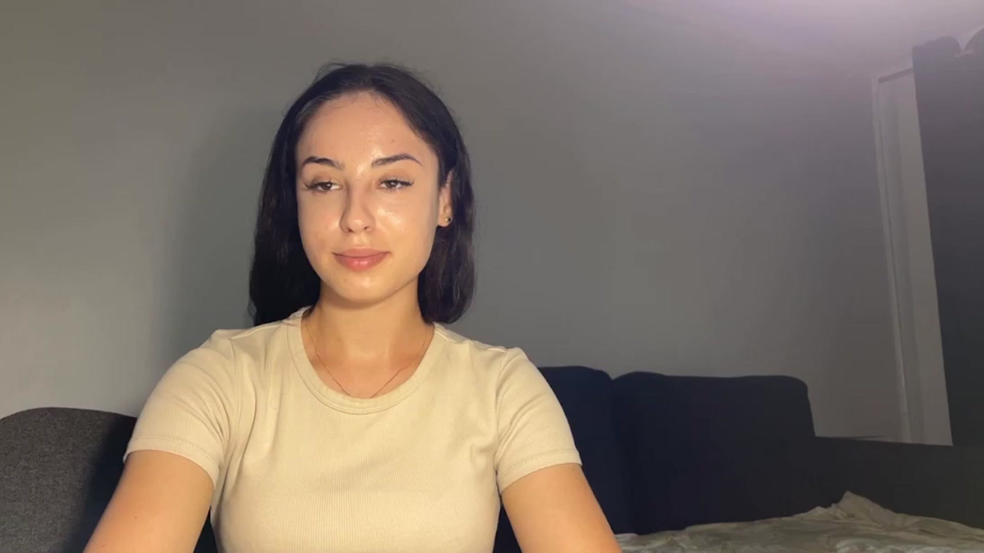 Gallery image thumbnail from Sapphireeee's myfreecams stream on, 08/06/2023, 15:47 image 19 of 20