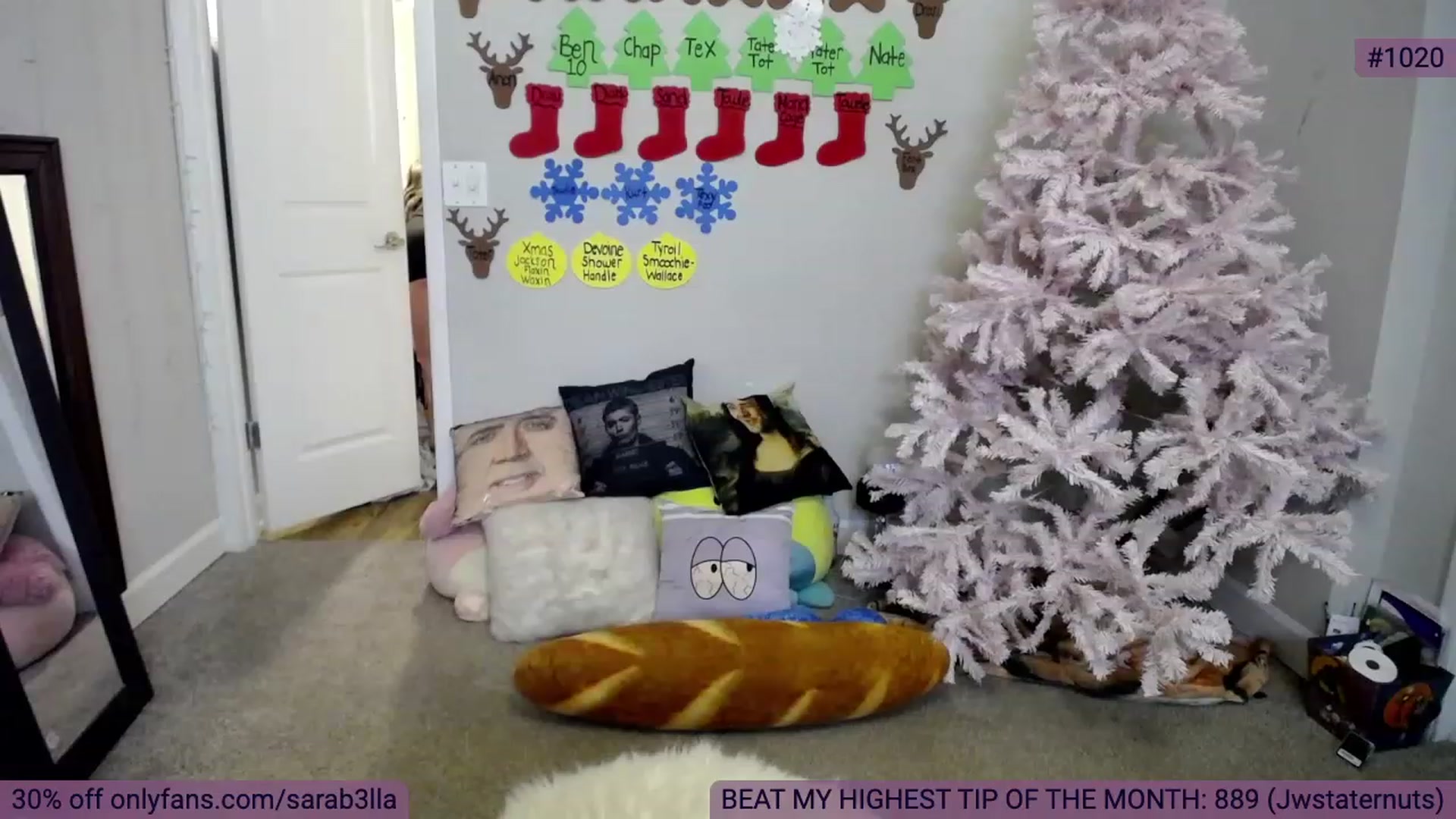 Gallery image thumbnail from SaraBellaaa's myfreecams stream on, 12/06/2022, 03:54 image 6 of 20