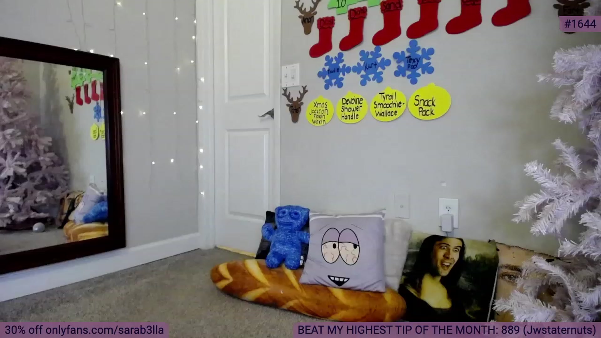 Gallery image thumbnail from SaraBellaaa's myfreecams stream on, 12/11/2022, 02:50 image 18 of 20