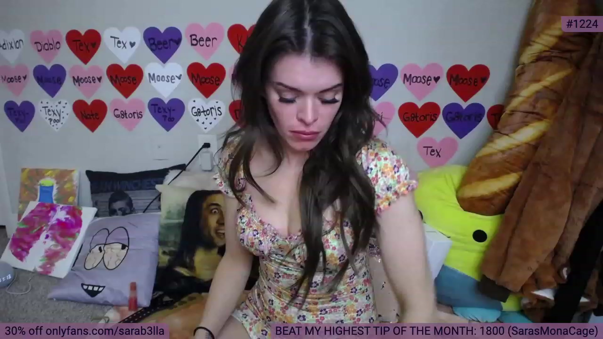 Gallery image thumbnail from SaraBellaaa's myfreecams stream on, 01/27/2023, 04:46 image 11 of 20