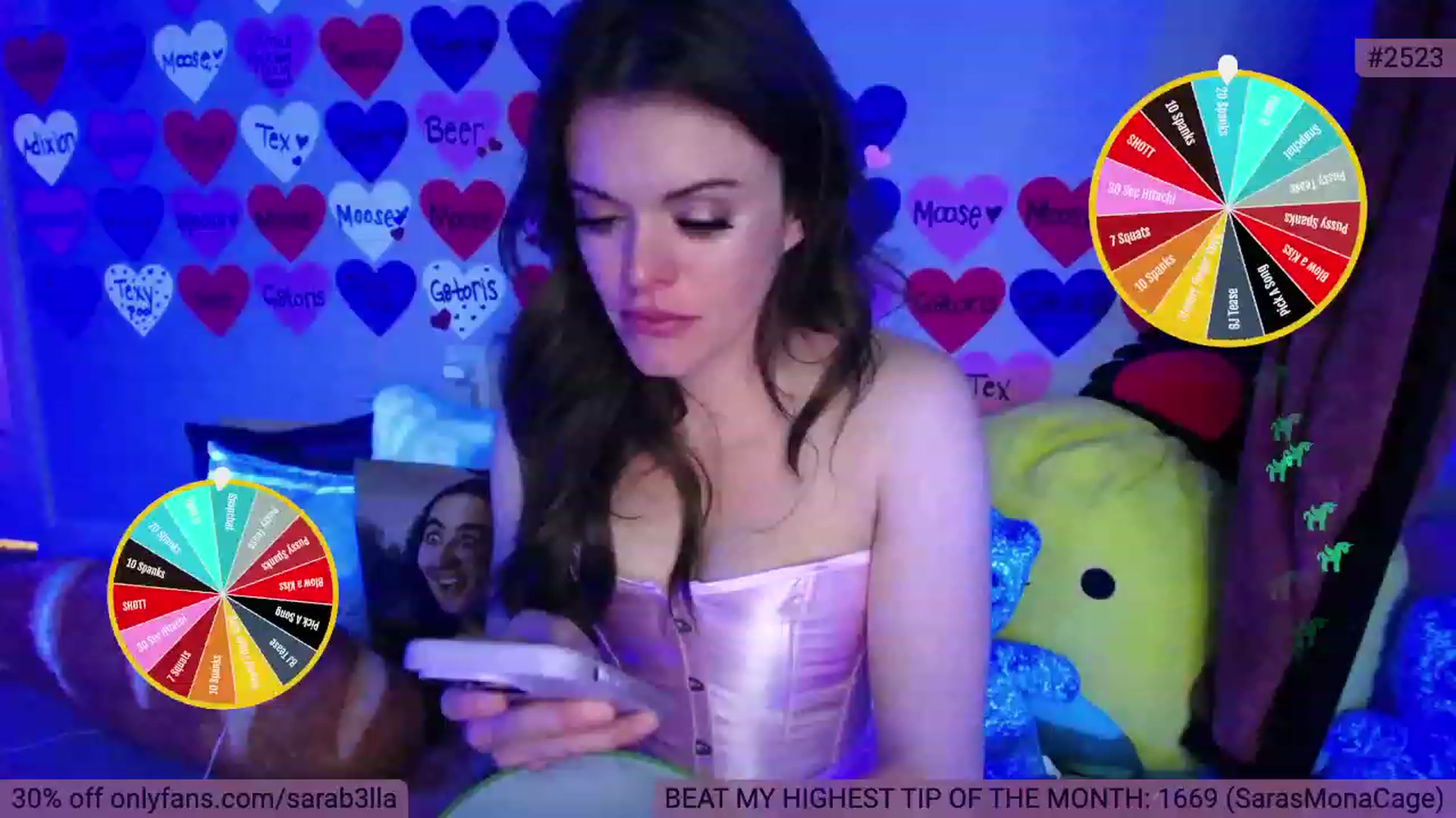 Gallery image thumbnail from SaraBellaaa's myfreecams stream on, 02/17/2023, 04:42 image 10 of 20
