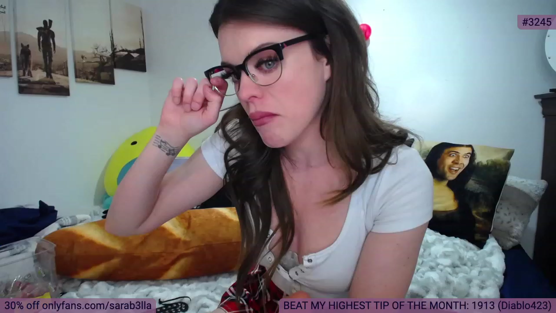 Gallery image thumbnail from SaraBellaaa's myfreecams stream on, 04/01/2023, 04:16 image 4 of 20