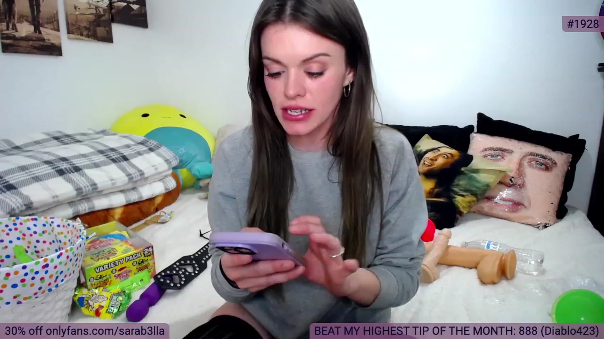 Gallery image thumbnail from SaraBellaaa's myfreecams stream on, 04/19/2023, 04:22 image 2 of 20